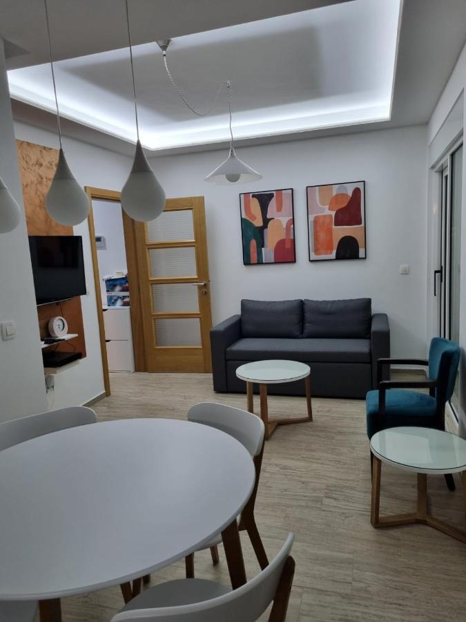 Fini 2 Apartman Tivat